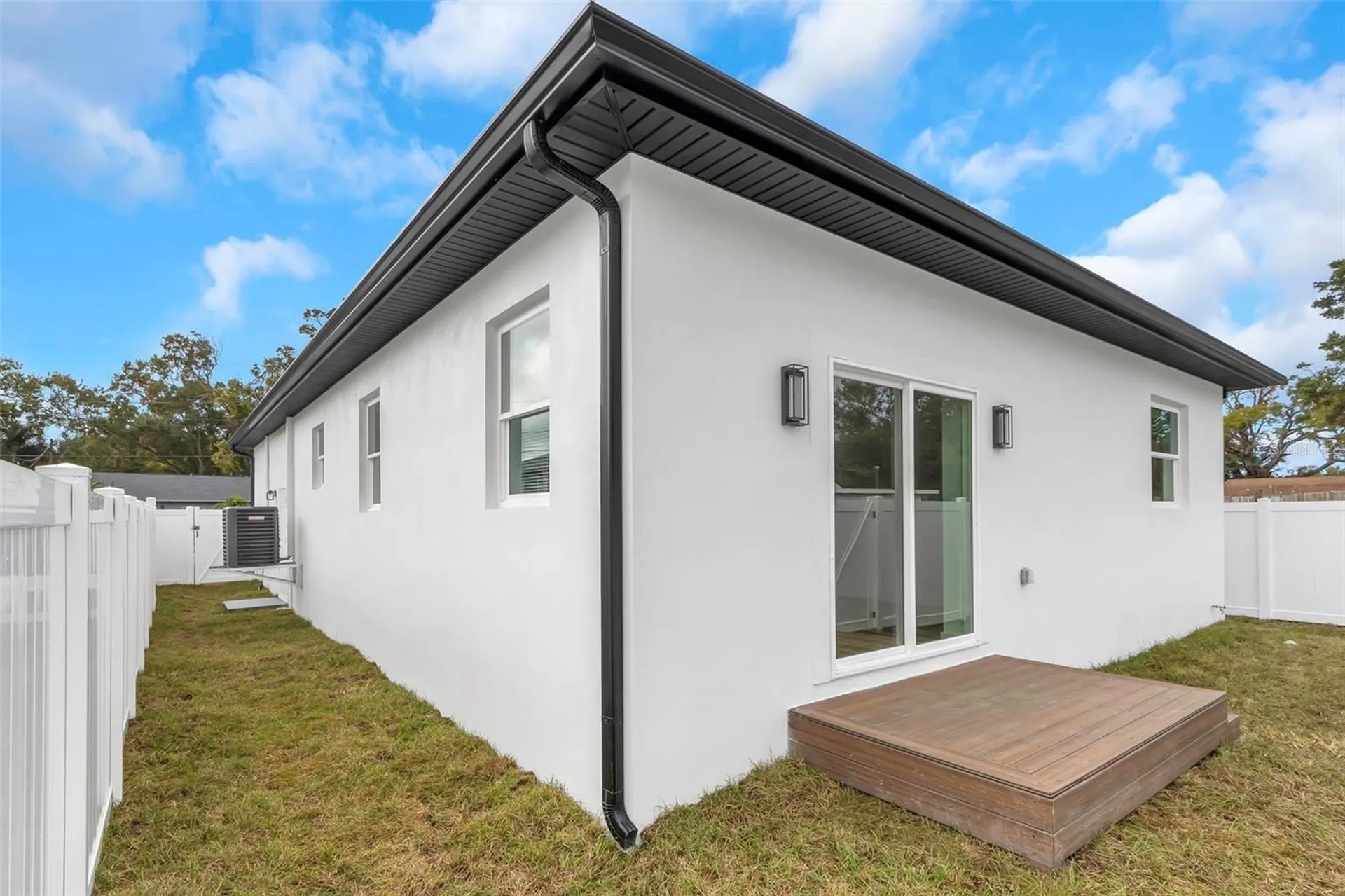 1008 Hawkins Street Clearwater FL 33756