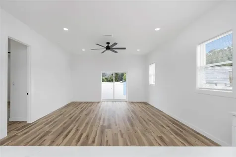 1008 Hawkins Street Clearwater FL 33756