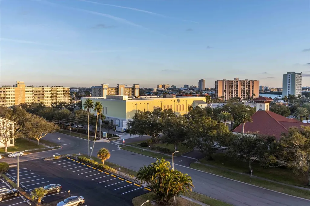 255 Dolphin Point Clearwater Beach FL 33767