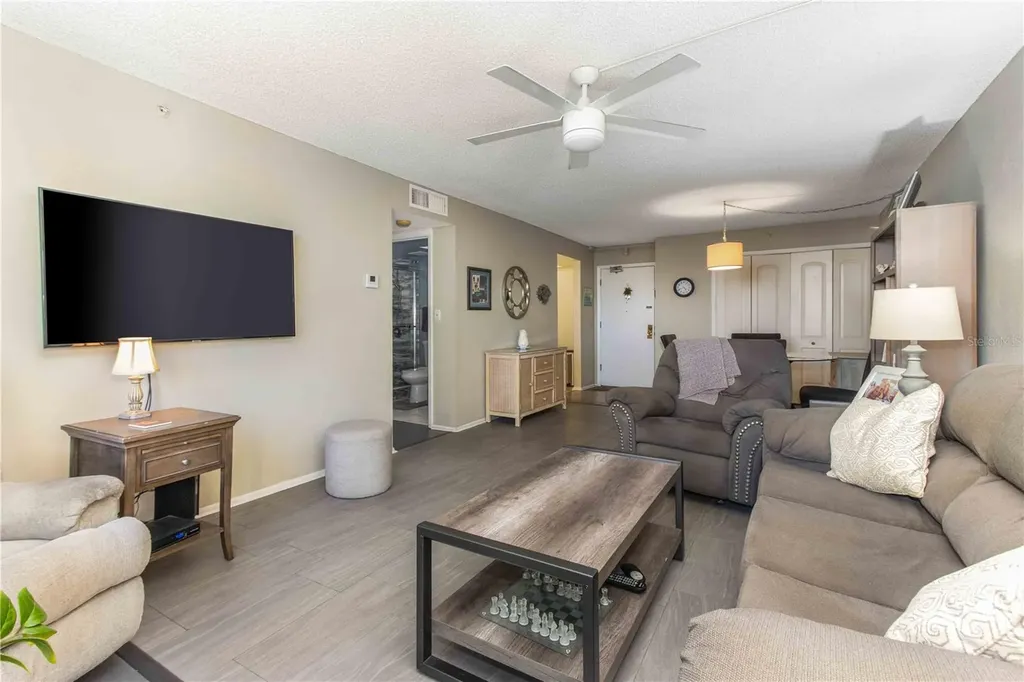 255 Dolphin Point Clearwater Beach FL 33767
