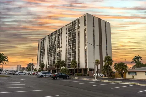 255 Dolphin Point Clearwater Beach FL 33767