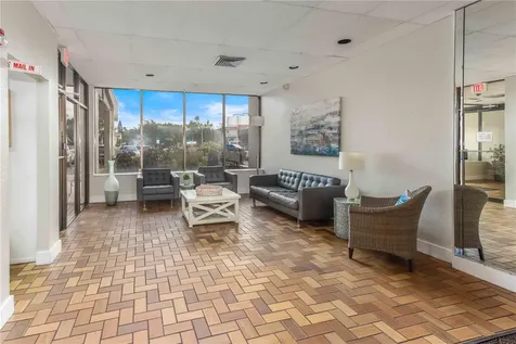 255 Dolphin Point Clearwater Beach FL 33767