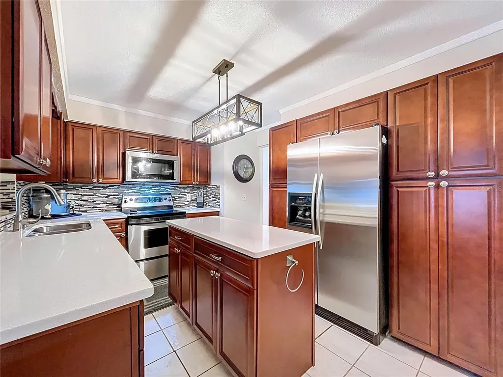 37224 Price Drive Zephyrhills FL 33541