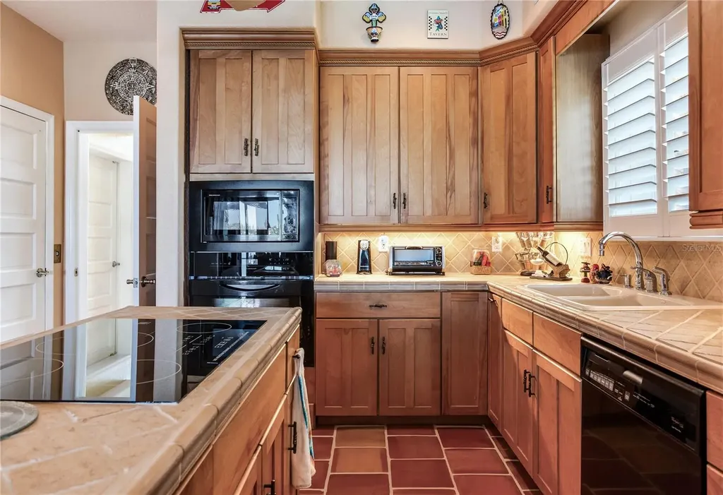 16480 Redington Drive Redington Beach FL 33708