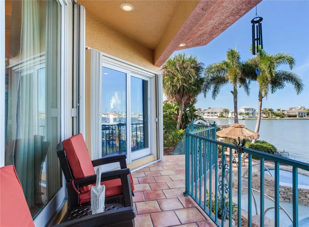 16480 Redington Drive Redington Beach FL 33708