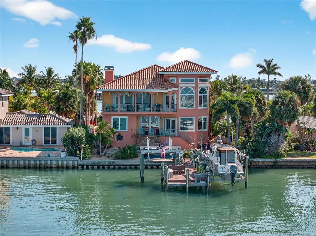 16480 Redington Drive Redington Beach FL 33708