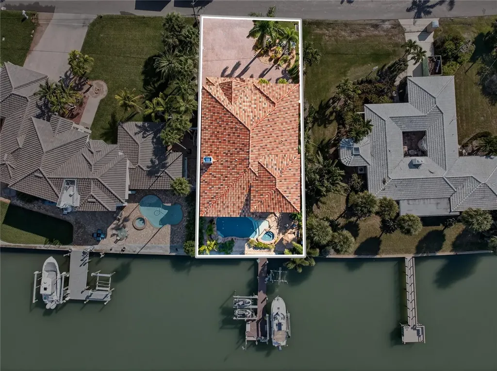 16480 Redington Drive Redington Beach FL 33708