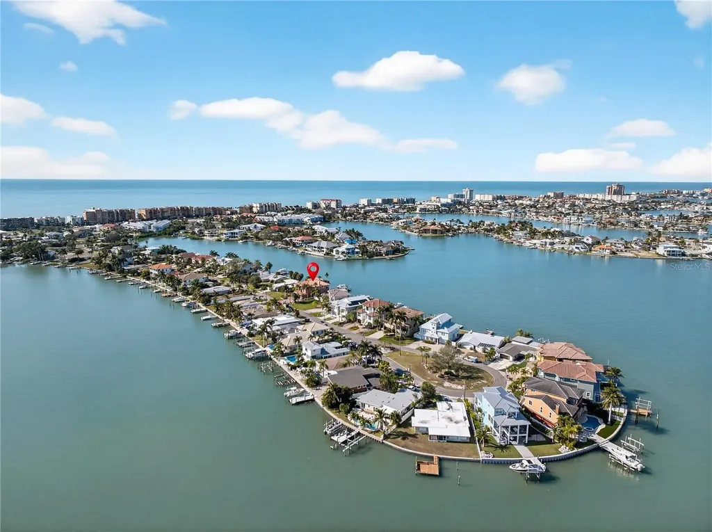 16480 Redington Drive Redington Beach FL 33708