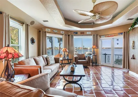 16480 Redington Drive Redington Beach FL 33708