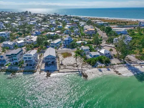 839 N Shore Drive Anna Maria FL 34216