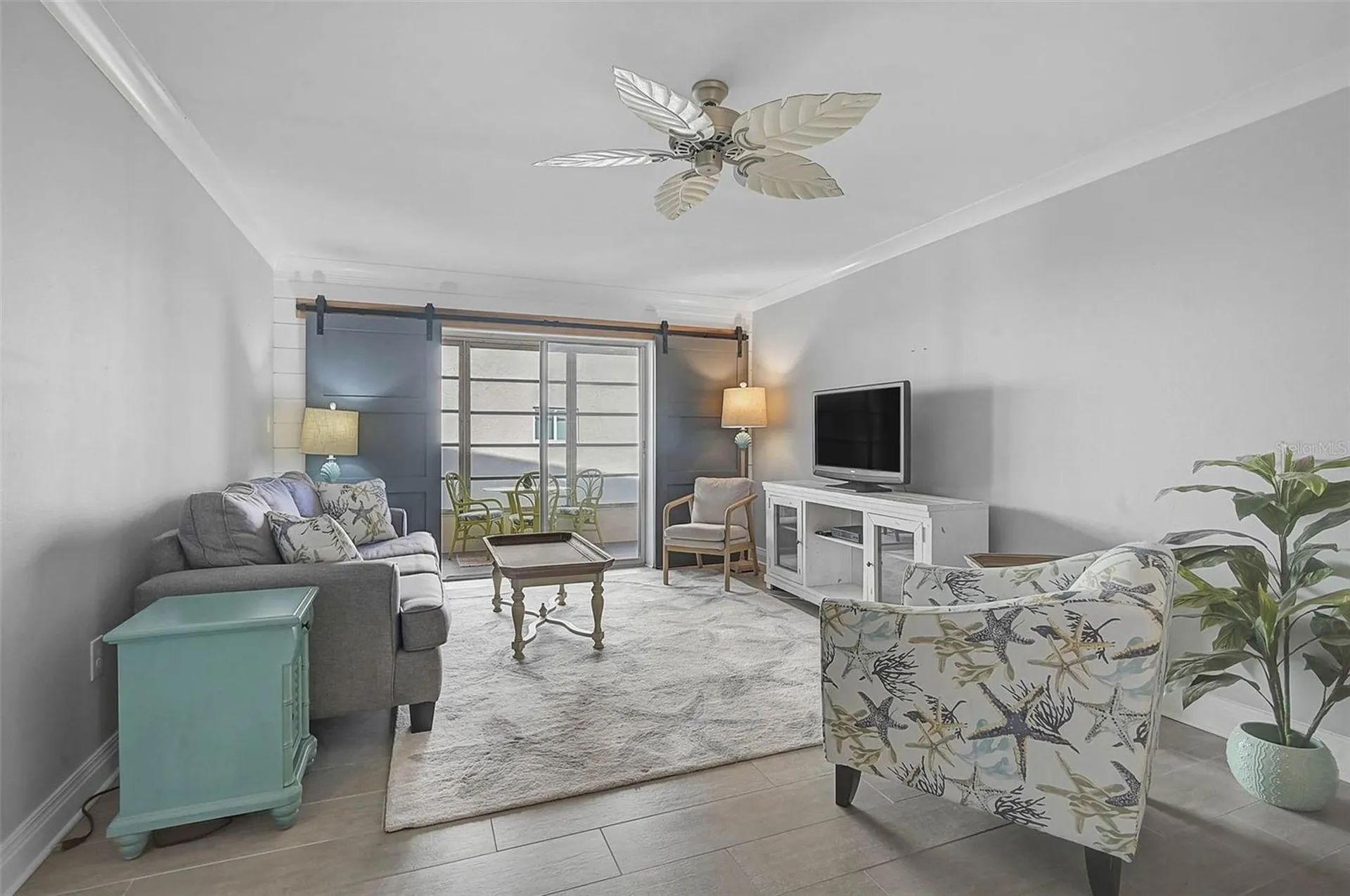 3585 Lake Bayshore Drive Bradenton FL 34205
