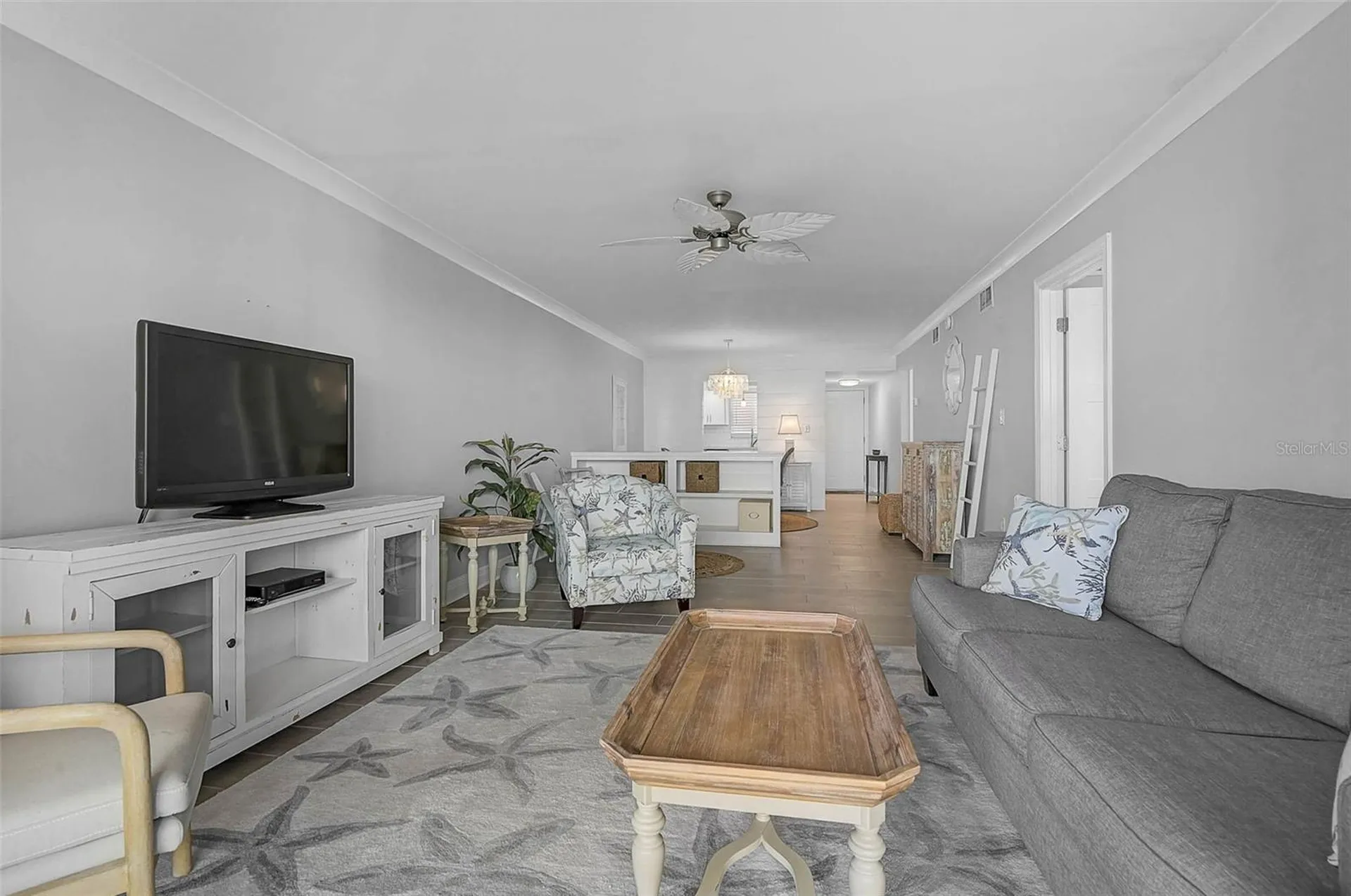 3585 Lake Bayshore Drive Bradenton FL 34205