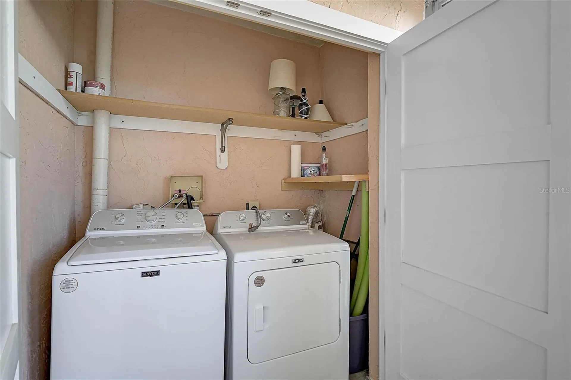 3585 Lake Bayshore Drive Bradenton FL 34205