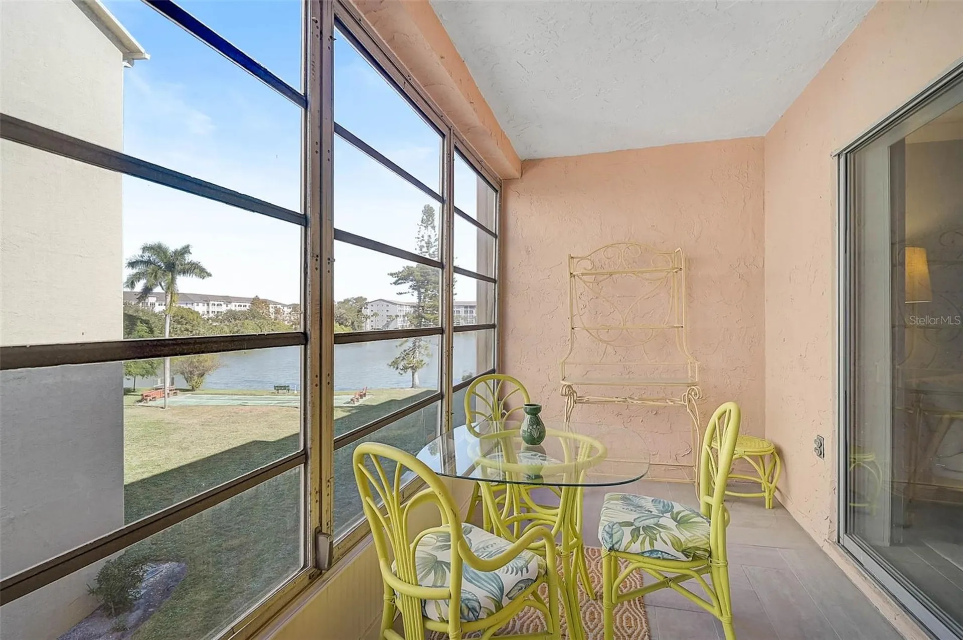 3585 Lake Bayshore Drive Bradenton FL 34205