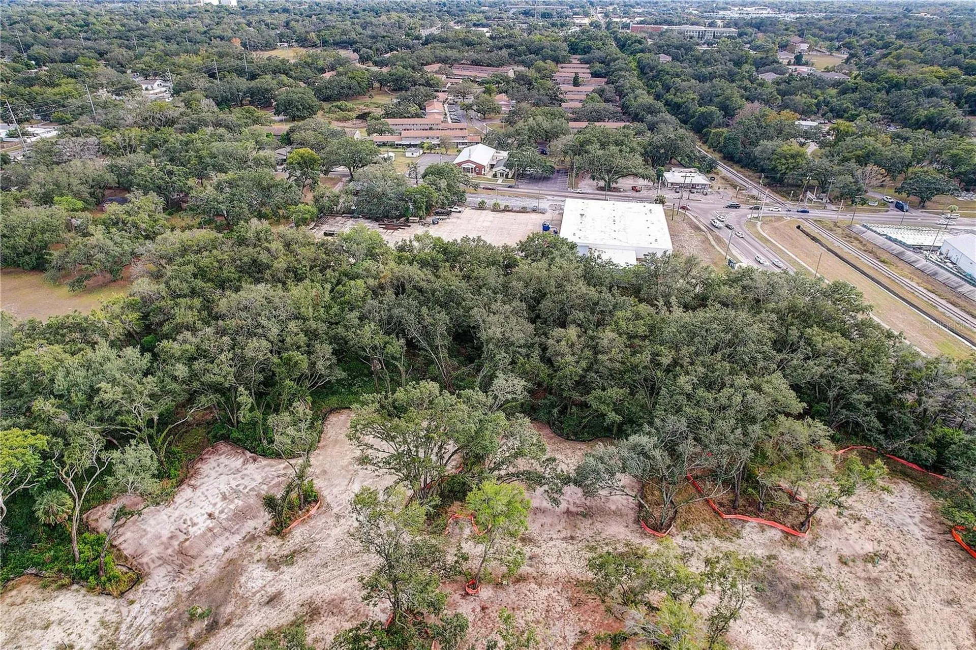 6905 & 6907 Rowlett Park Drive Tampa FL 33610