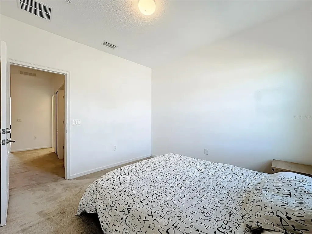 1991 Switch Grass Circle Ocoee FL 34761