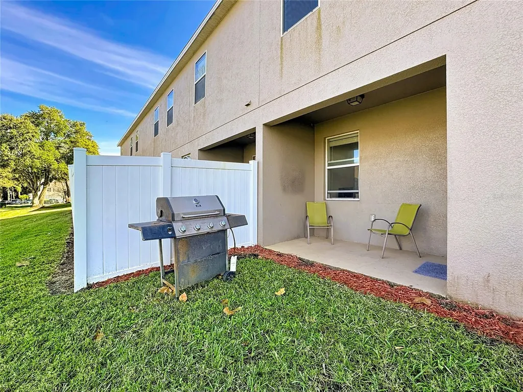 1991 Switch Grass Circle Ocoee FL 34761