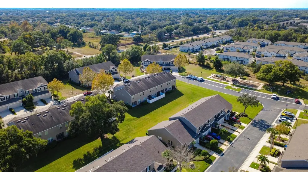 1991 Switch Grass Circle Ocoee FL 34761