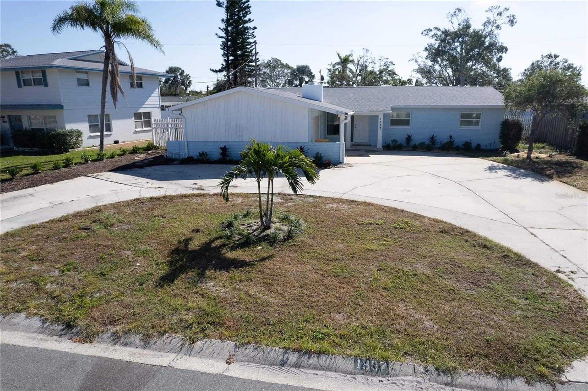 1897 Dolphin Boulevard S St Petersburg FL 33707