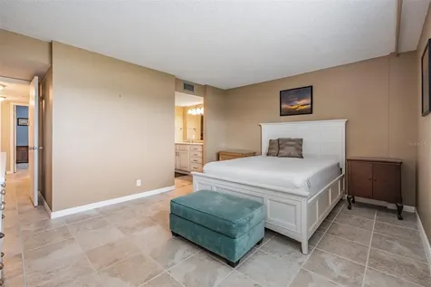 2620 Cove Cay Drive Clearwater FL 33760