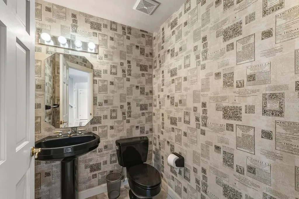 24 Bay Pointe Drive Ormond Beach FL 32174