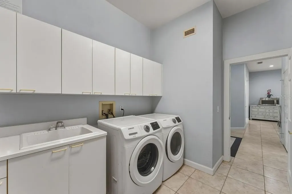 24 Bay Pointe Drive Ormond Beach FL 32174