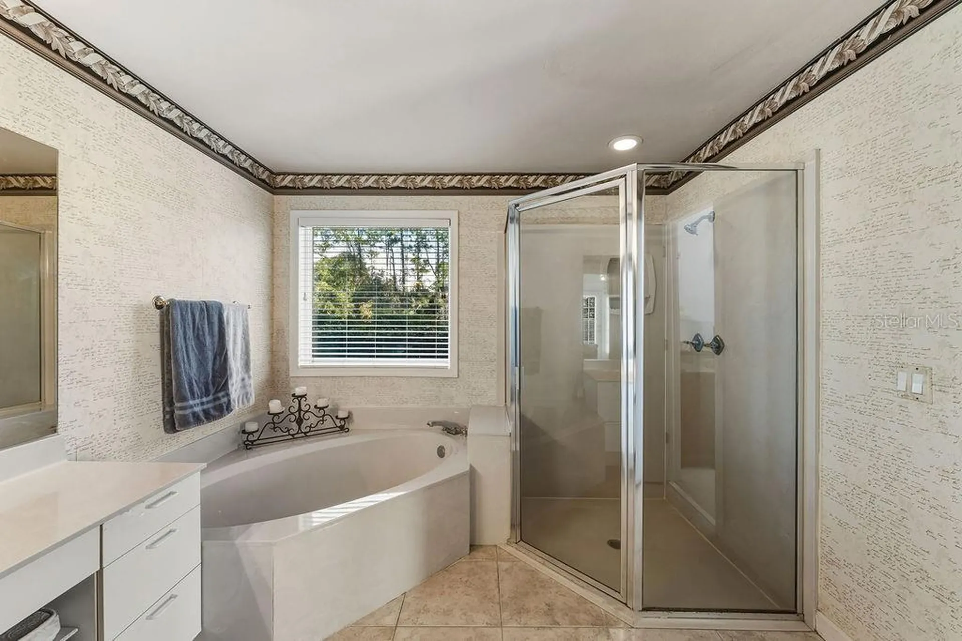 24 Bay Pointe Drive Ormond Beach FL 32174