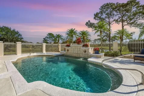 24 Bay Pointe Drive Ormond Beach FL 32174