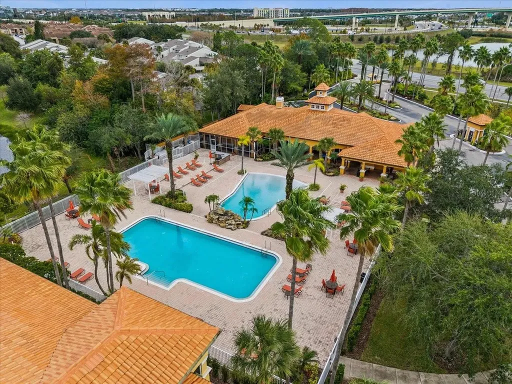 5479 Vineland Road Orlando FL 32811