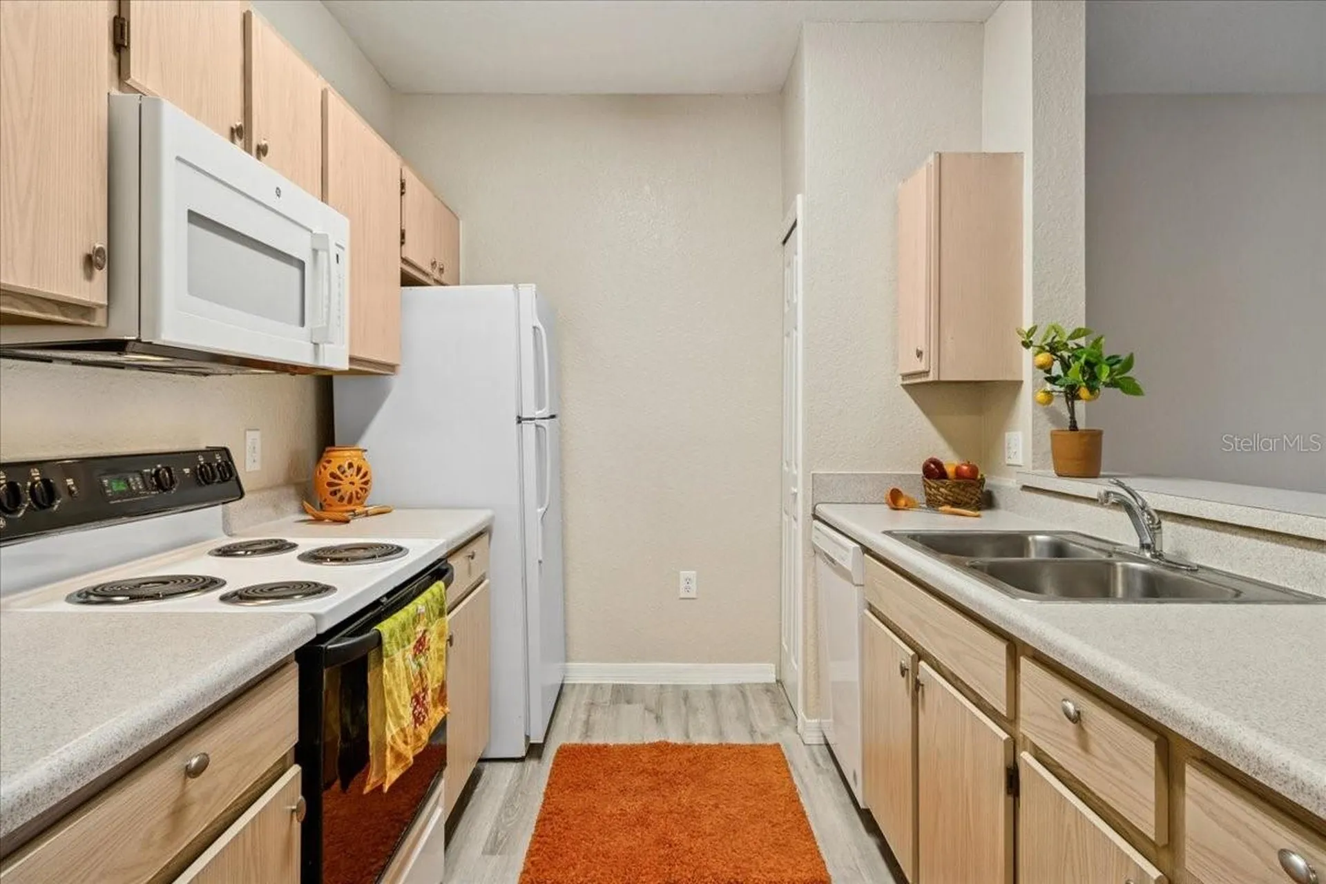 5479 Vineland Road Orlando FL 32811