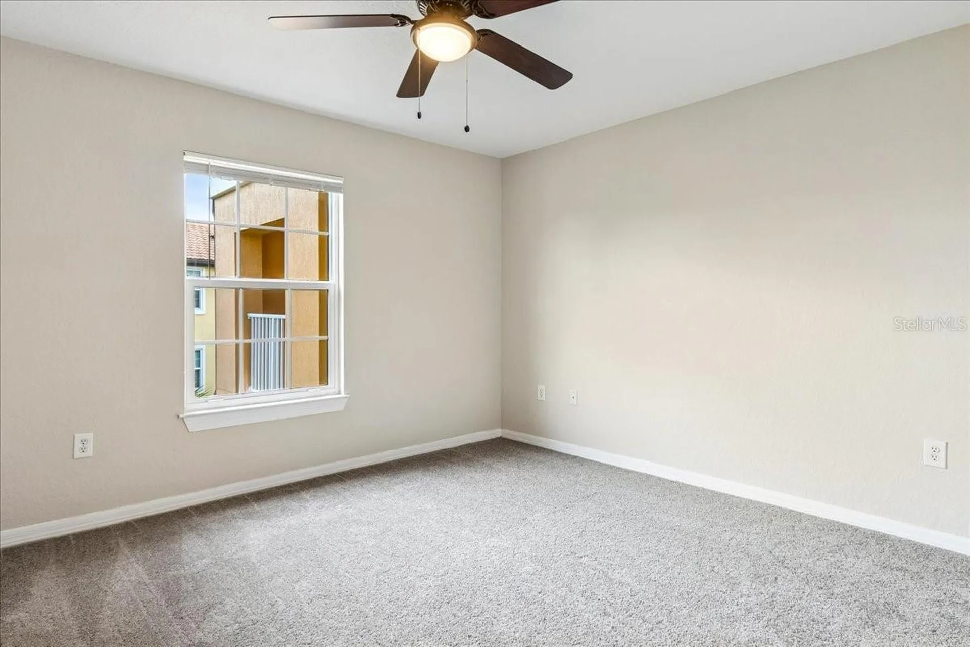 5479 Vineland Road Orlando FL 32811
