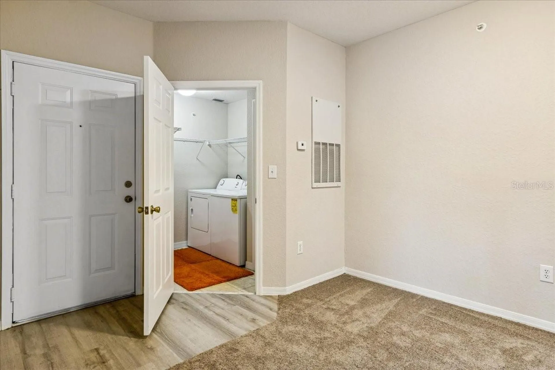 5479 Vineland Road Orlando FL 32811