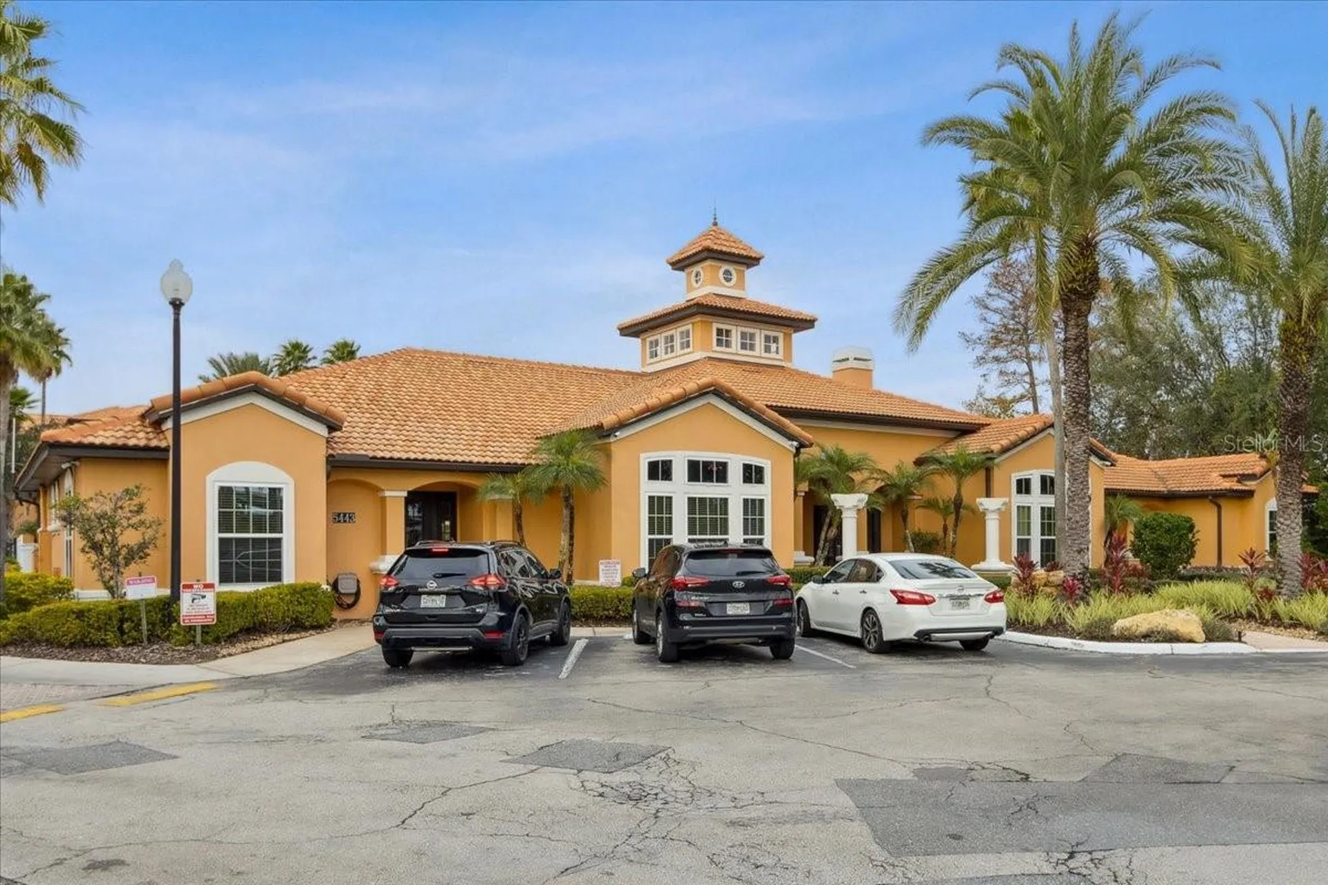 5479 Vineland Road Orlando FL 32811
