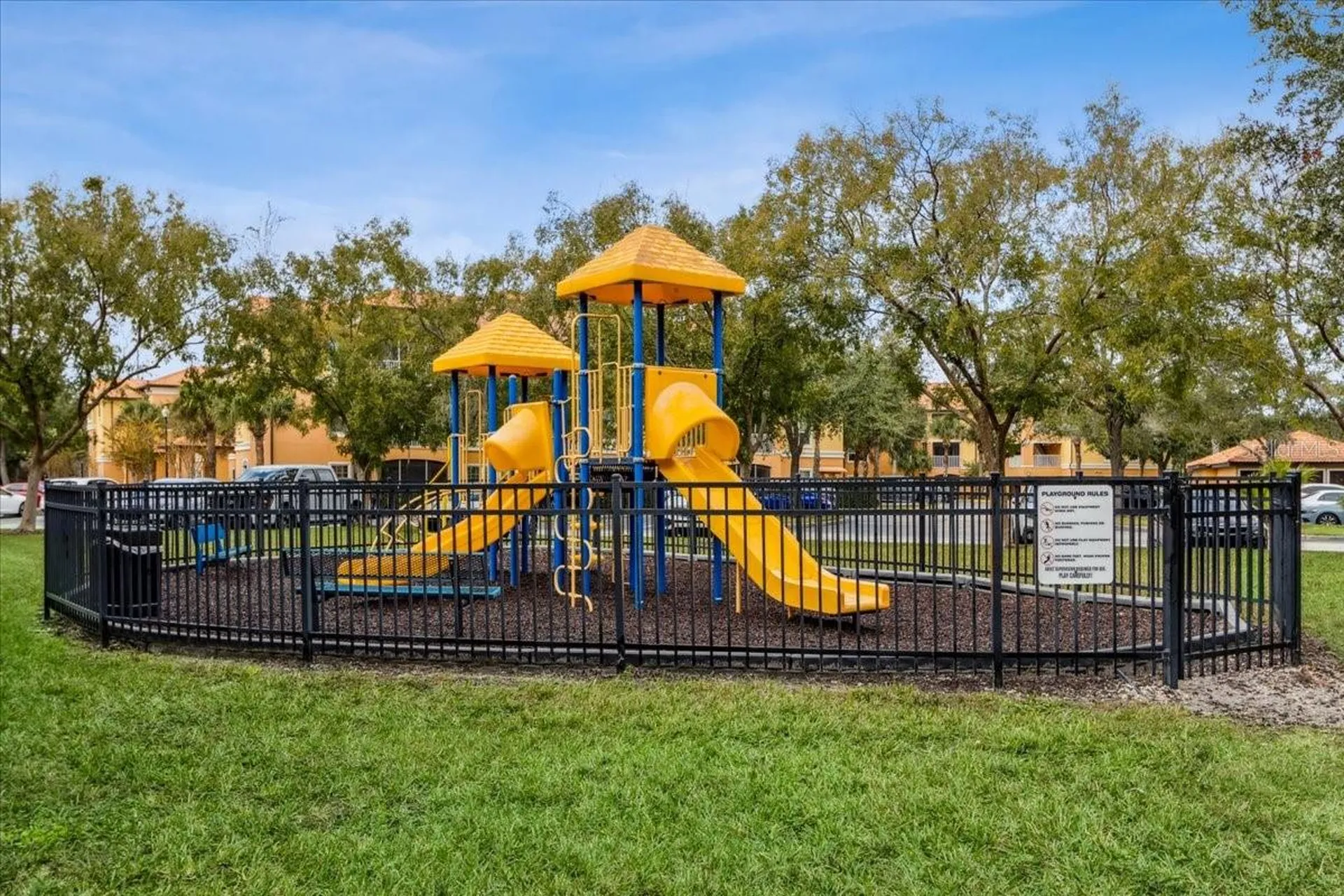 5479 Vineland Road Orlando FL 32811