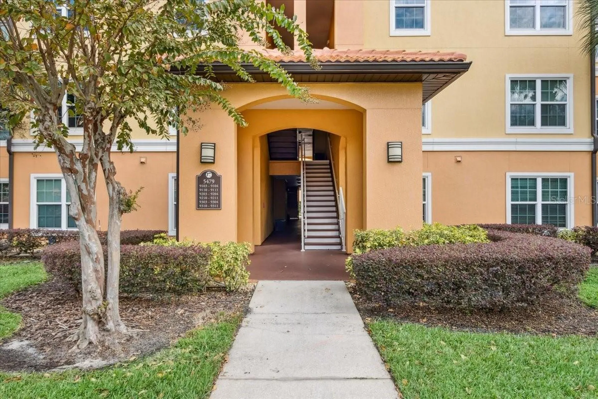 5479 Vineland Road Orlando FL 32811
