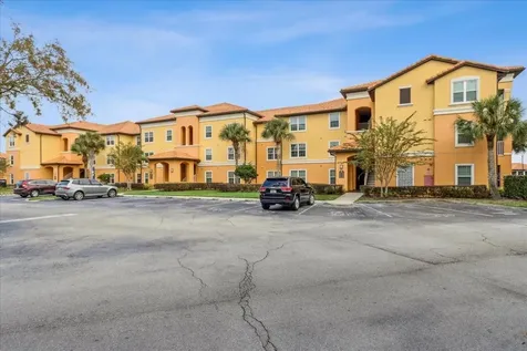 5479 Vineland Road Orlando FL 32811