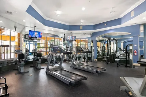5479 Vineland Road Orlando FL 32811