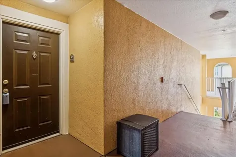 5479 Vineland Road Orlando FL 32811