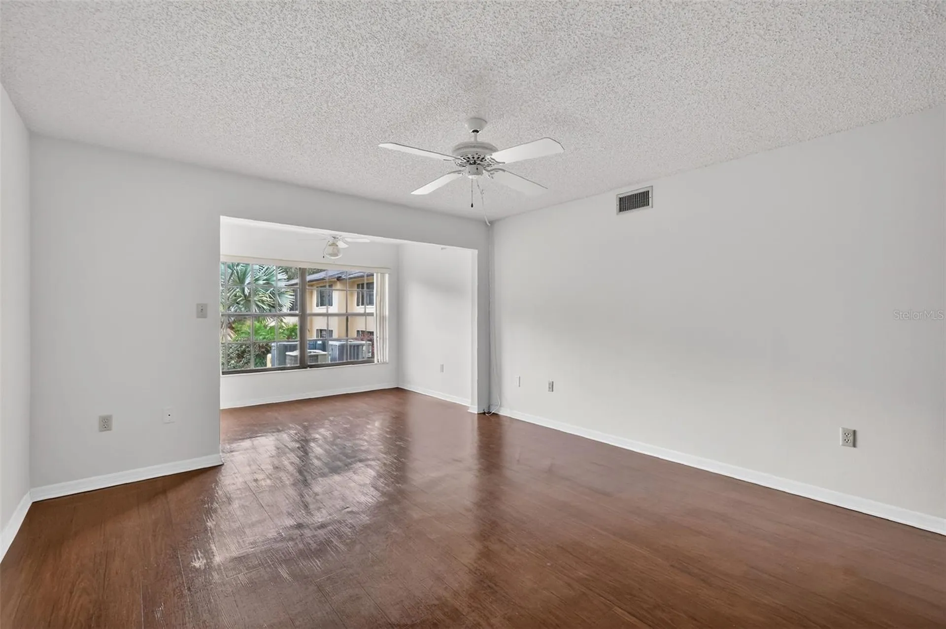 110 N Tremain Street Mount Dora FL 32757