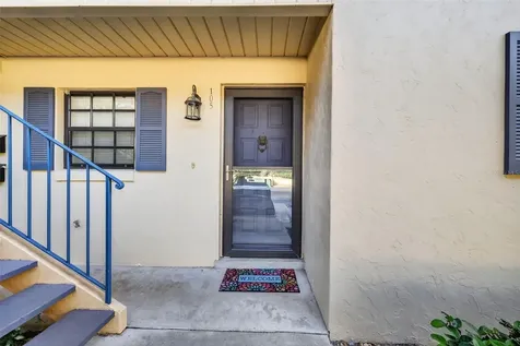 110 N Tremain Street Mount Dora FL 32757