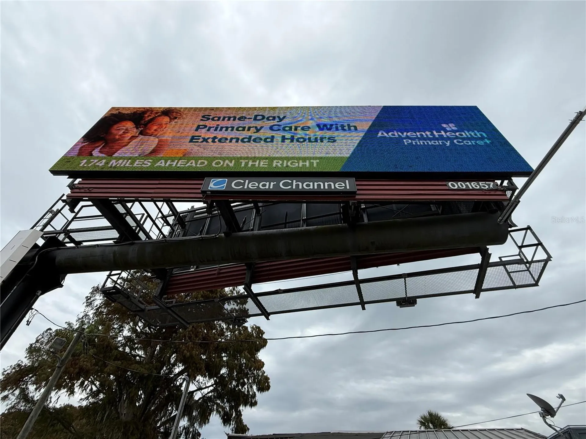1050 W Burleigh Boulevard Tavares FL 32778