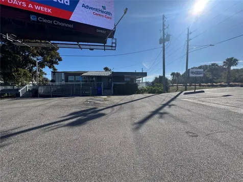 1050 W Burleigh Boulevard Tavares FL 32778