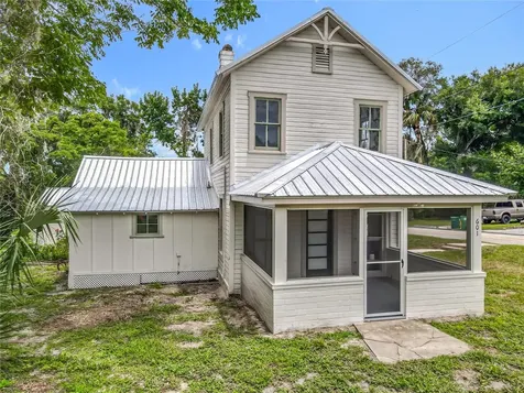 601 N Adelle Avenue Deland FL 32720
