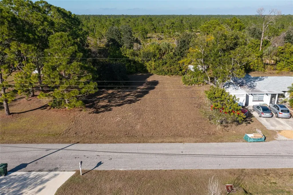 Lots 17 & 18 Hernando Road North Port FL 34287