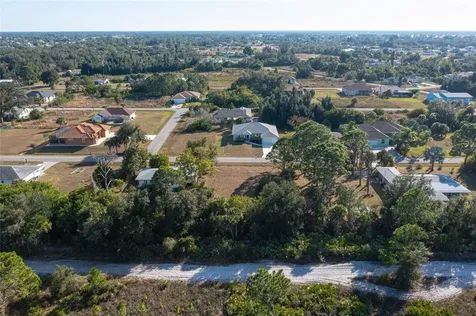 Lots 17 & 18 Hernando Road North Port FL 34287