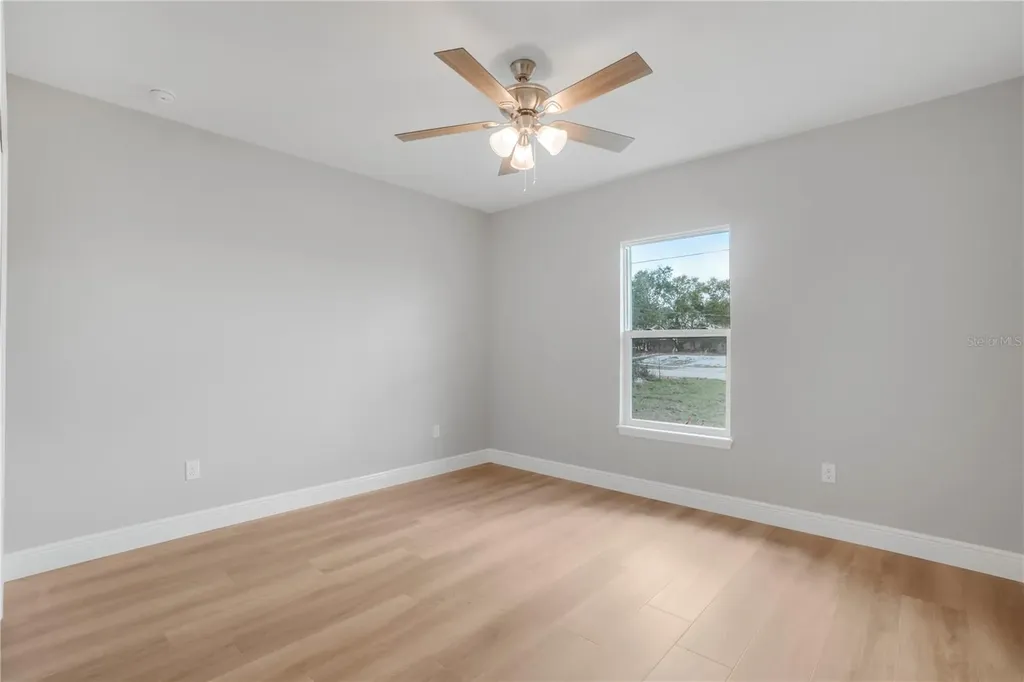 2757 S Elston Drive Deltona FL 32738
