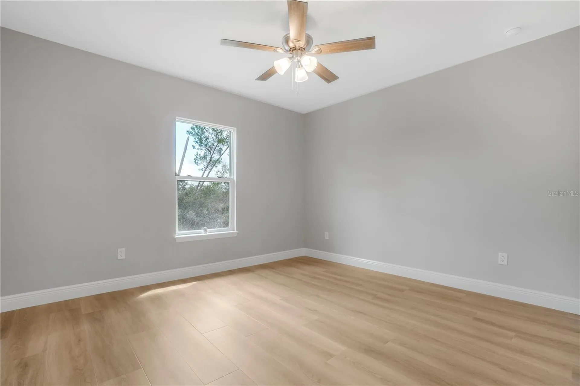 2757 S Elston Drive Deltona FL 32738