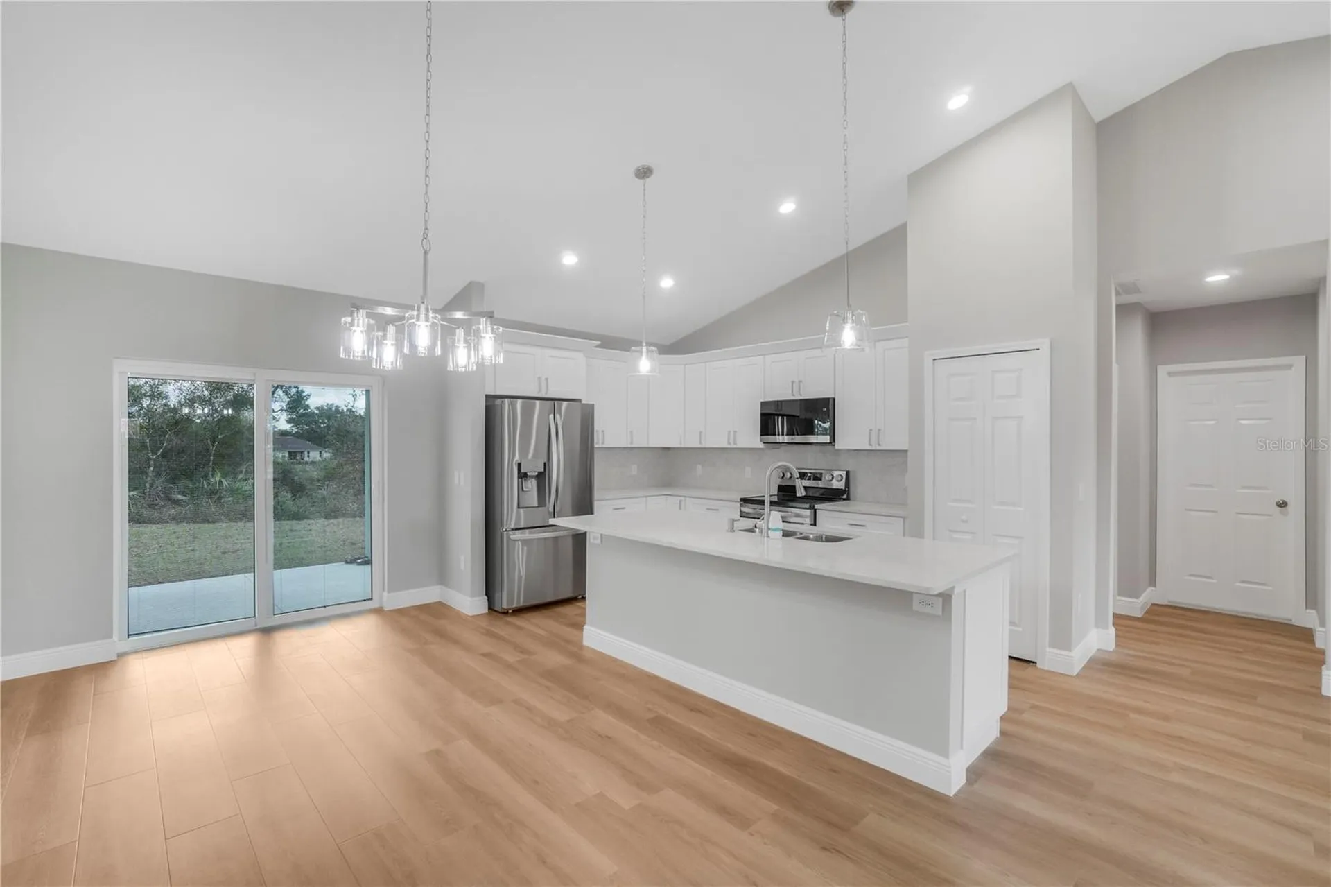 2757 S Elston Drive Deltona FL 32738