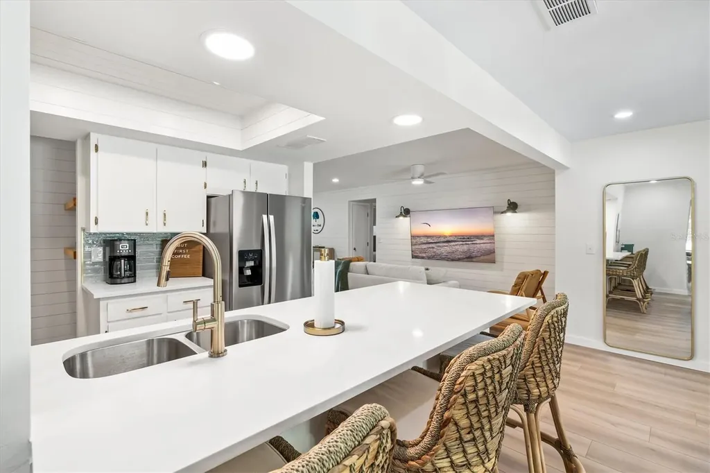2641 Hyde Park Street Sarasota FL 34239