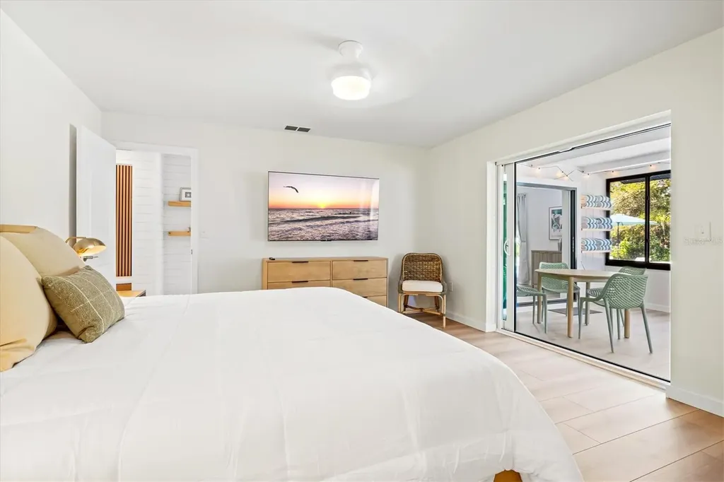 2641 Hyde Park Street Sarasota FL 34239